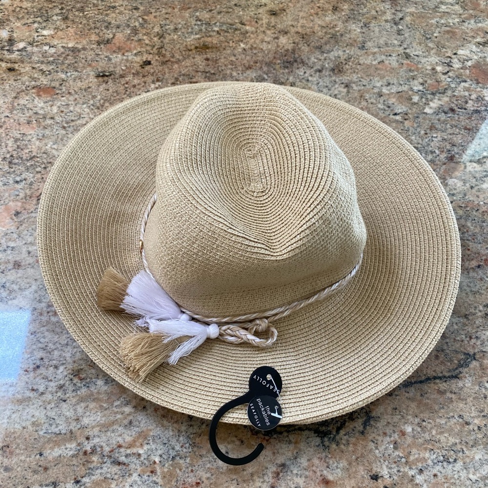 NWT Seafolly Packable hat ☀️🌴🌊